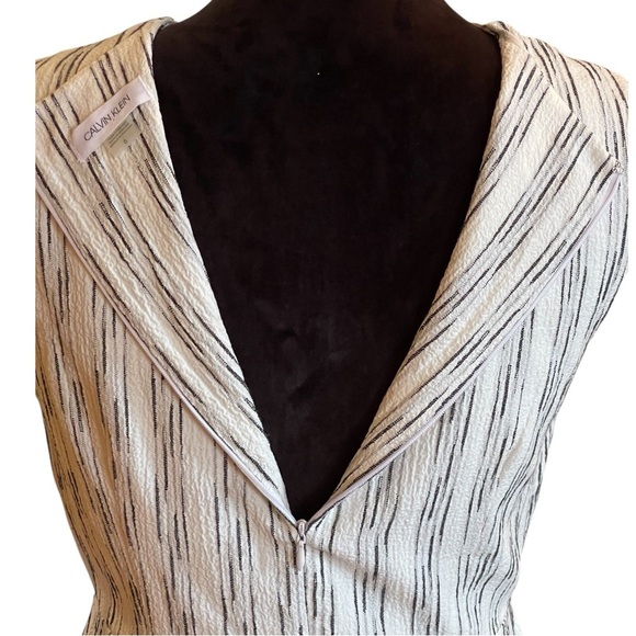 🔥SALE🔥CALVIN KLEIN NWTS SLEEVELESS WRAP DRESS SZ 6 - Picture 3 of 12